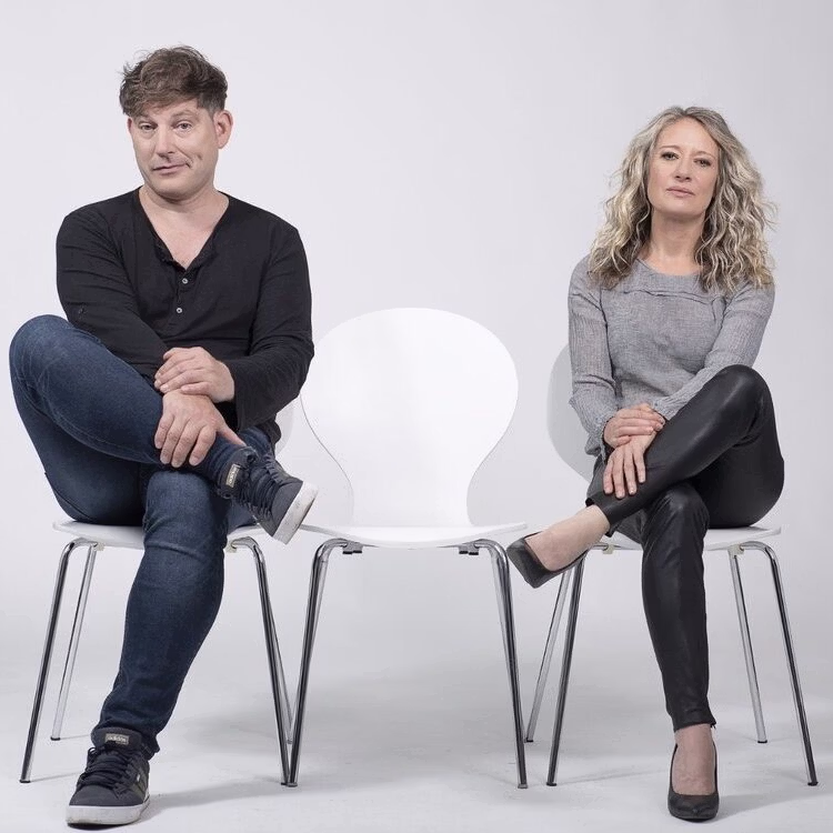 Bröckelmann & Bröckelfrau – Warten - Fauteuil Basel